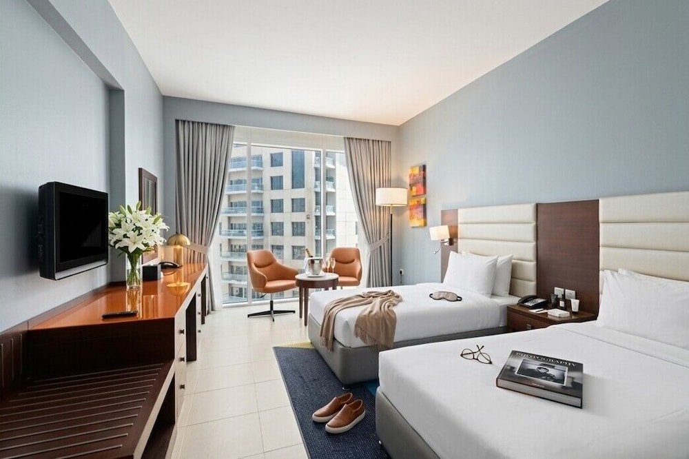 Millennium Central Dubai Downtown — Hotel rooms in Dubai