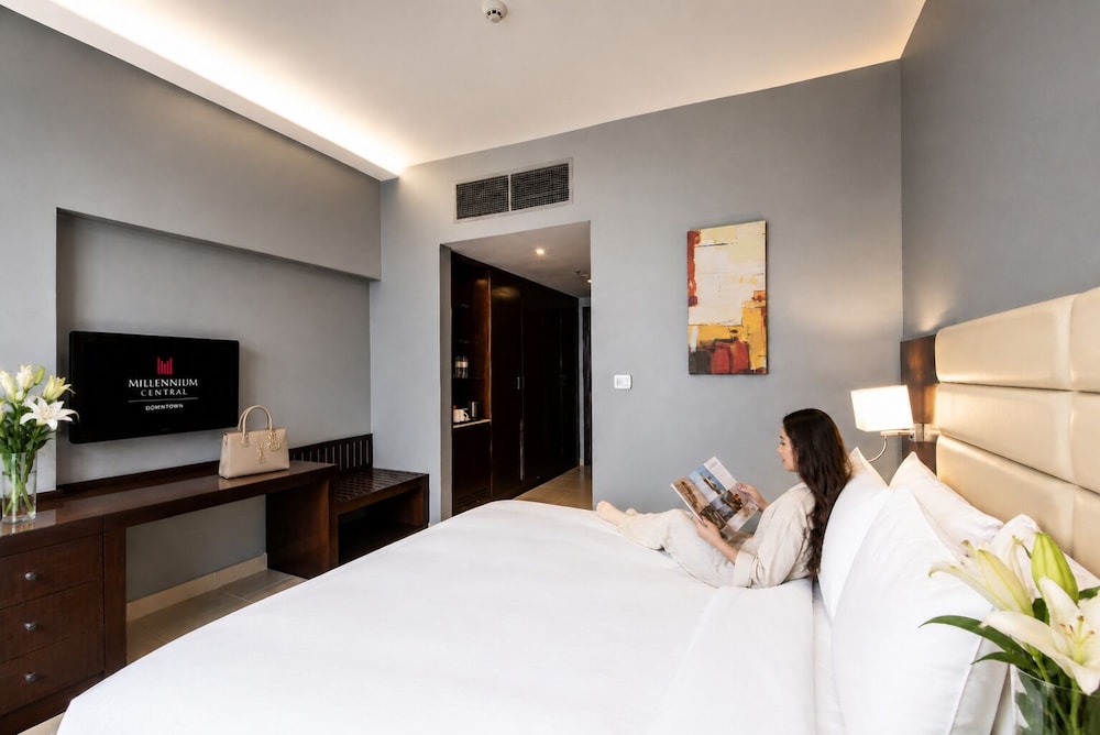 Millennium Central Dubai Downtown — Hotel rooms in Dubai