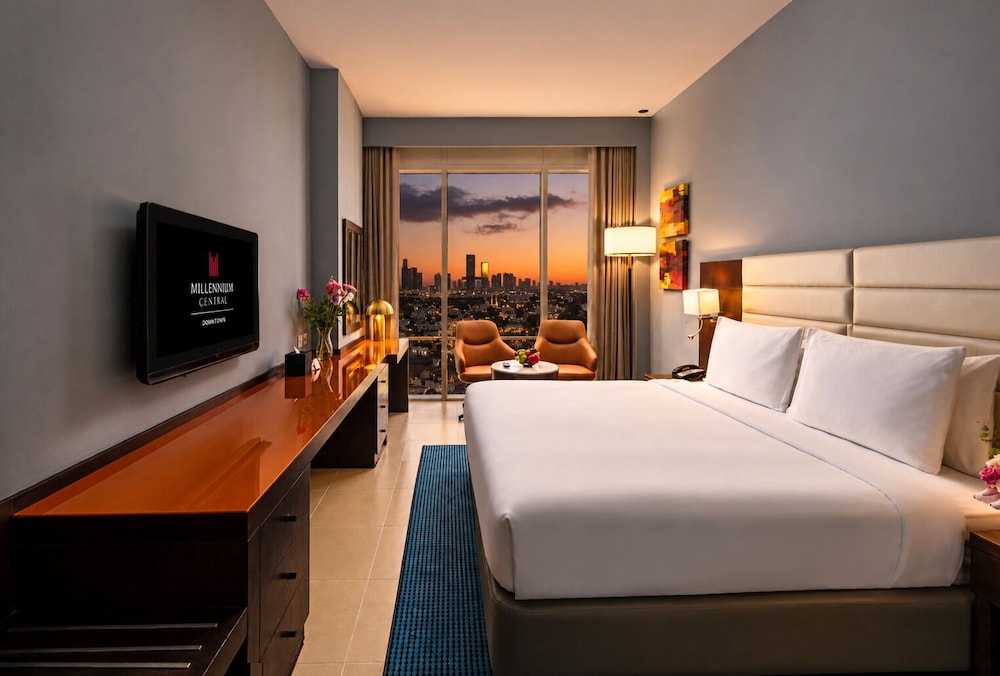 Millennium Central Dubai Downtown — Hotel rooms in Dubai