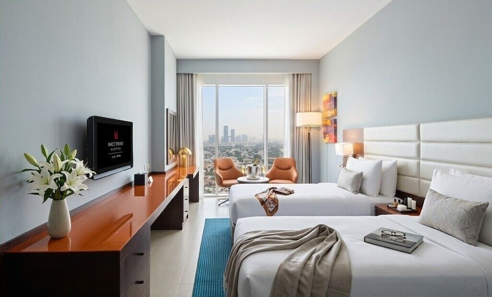 Millennium Central Dubai Downtown — Hotel rooms in Dubai