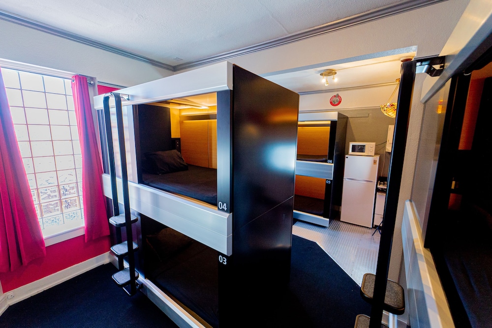 Music City Hotel - The San Francisco Music Experience — Hotel rooms in San Francisco, California