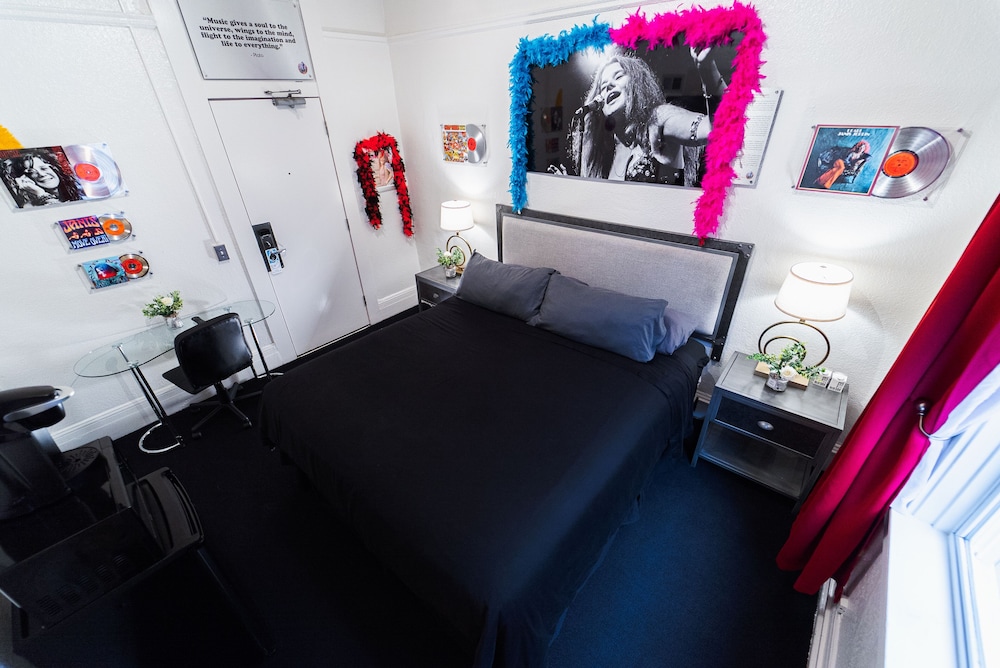 Music City Hotel - The San Francisco Music Experience — Hotel rooms in San Francisco, California