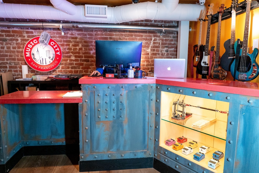 Music City Hotel - The San Francisco Music Experience — Restaurant & bars in San Francisco, California