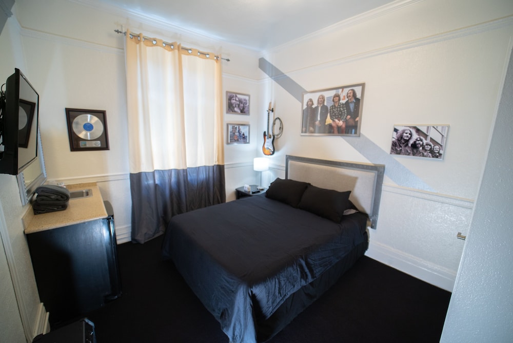 Music City Hotel - The San Francisco Music Experience — Hotel rooms in San Francisco, California