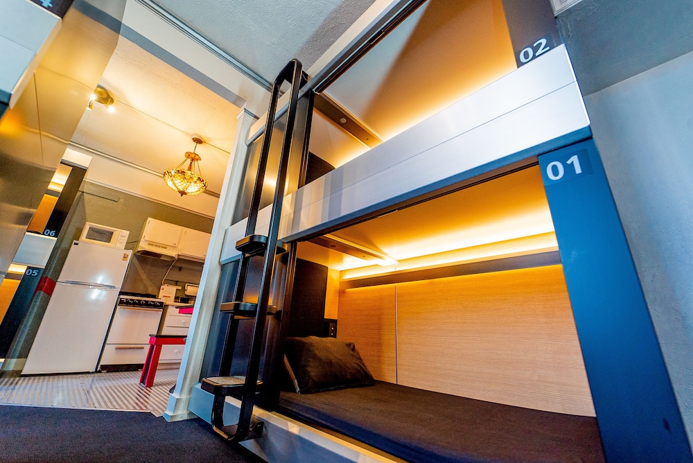 Music City Hotel - The San Francisco Music Experience — Hotel rooms in San Francisco, California