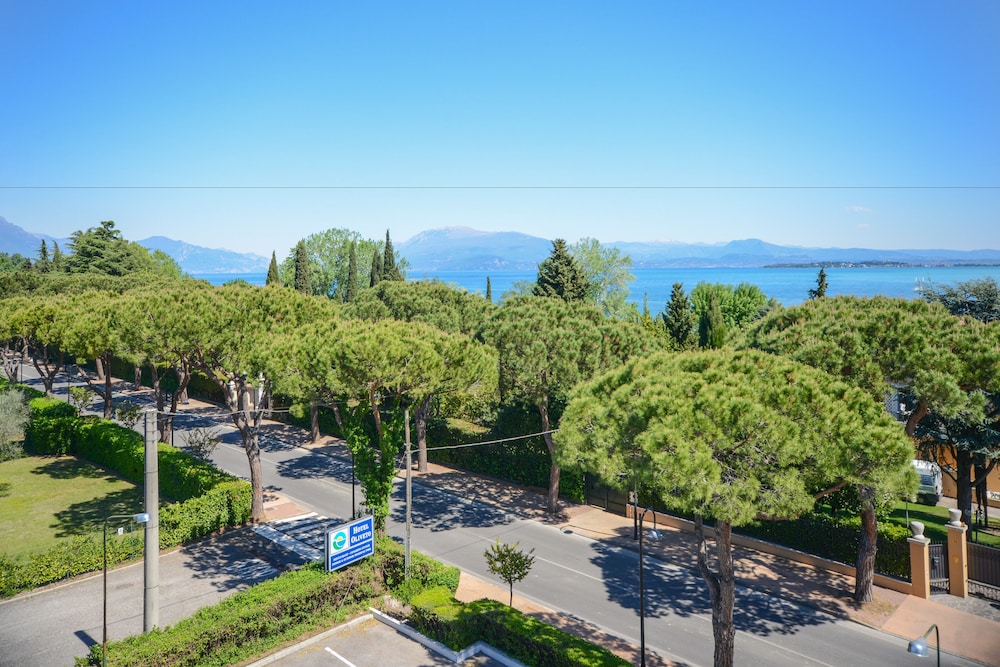 Hotel Oliveto — Attractions in the area in Desenzano del Garda, Lombardy