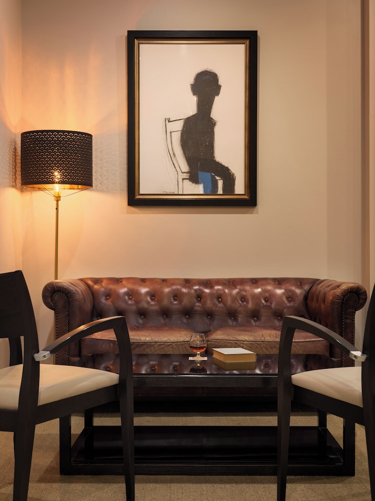 H10 White Suites — Restaurant in Playa Blanca, Canary Islands