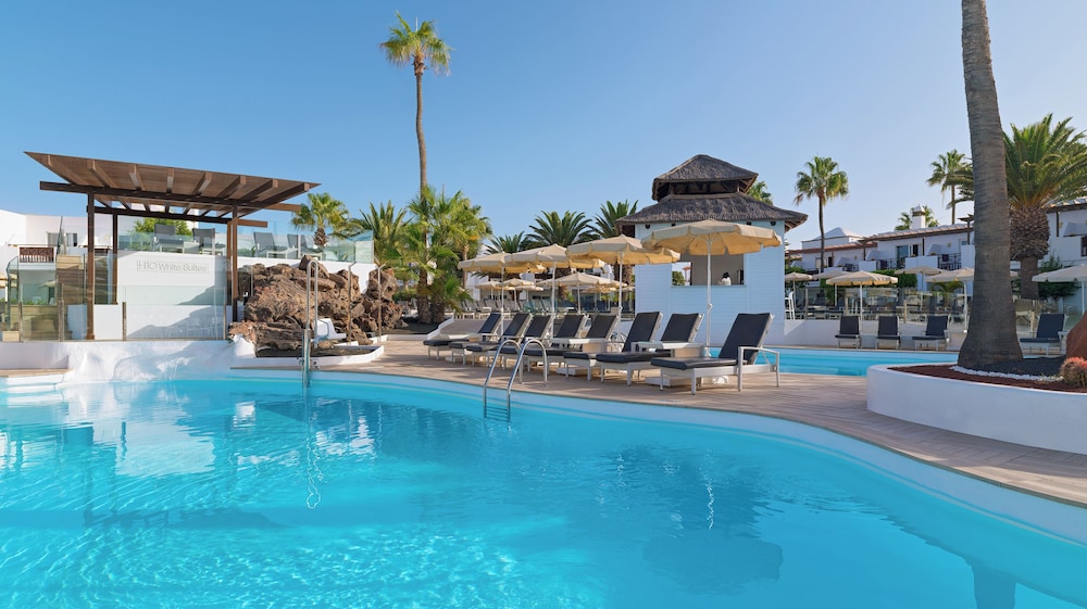 H10 White Suites — Pool in Playa Blanca, Canary Islands
