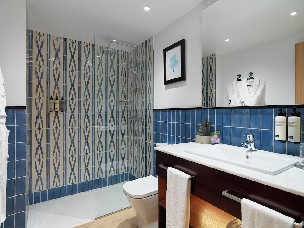 H10 White Suites — Rooms in Playa Blanca, Canary Islands