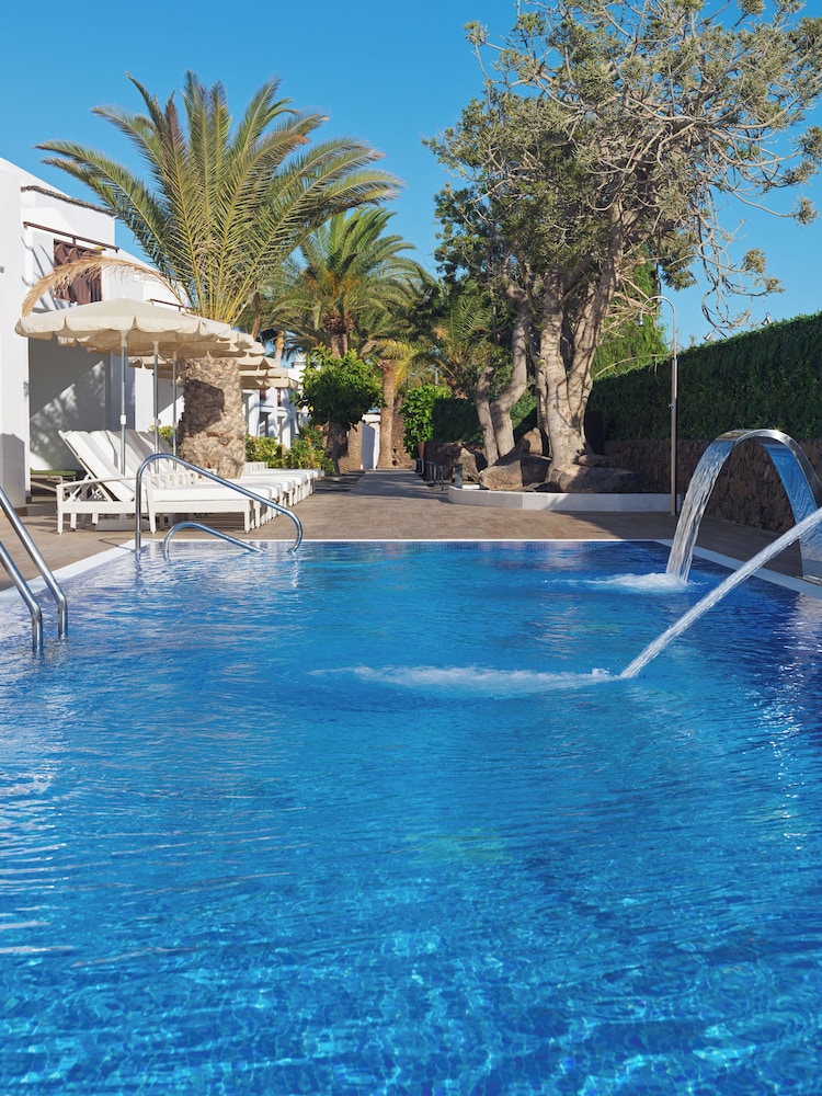 H10 White Suites — Pool in Playa Blanca, Canary Islands