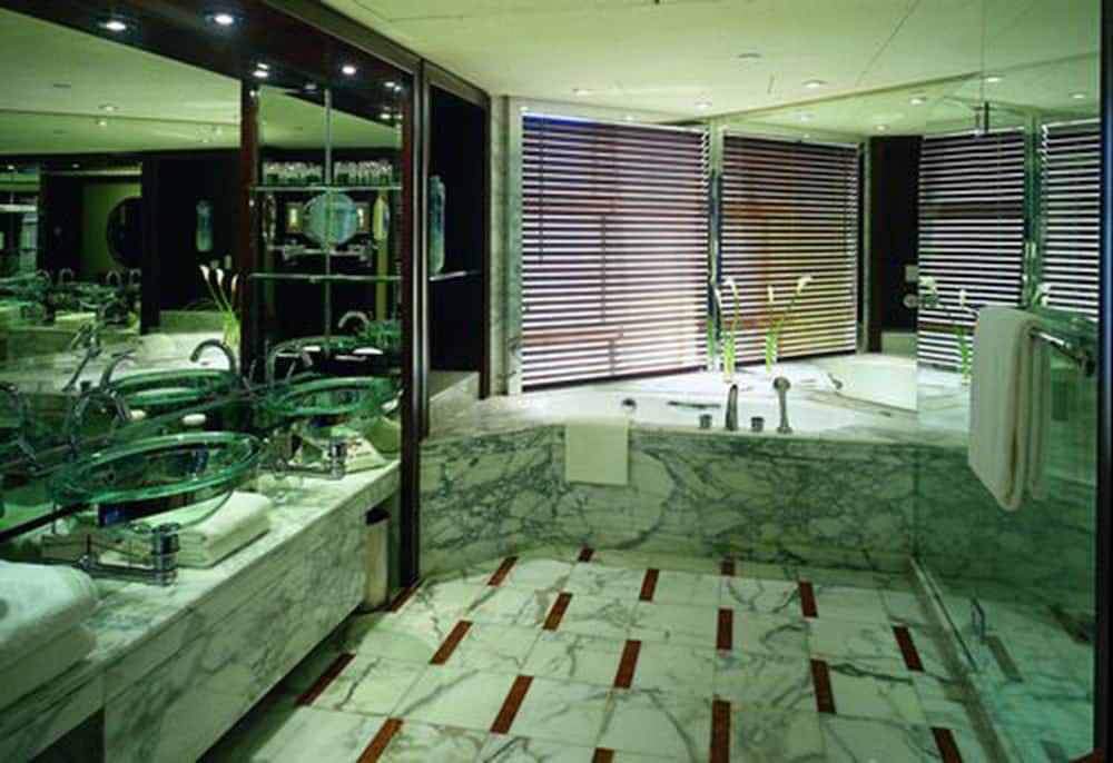 Grand Hyatt Shanghai — Spa in Shanghai, Shanghai