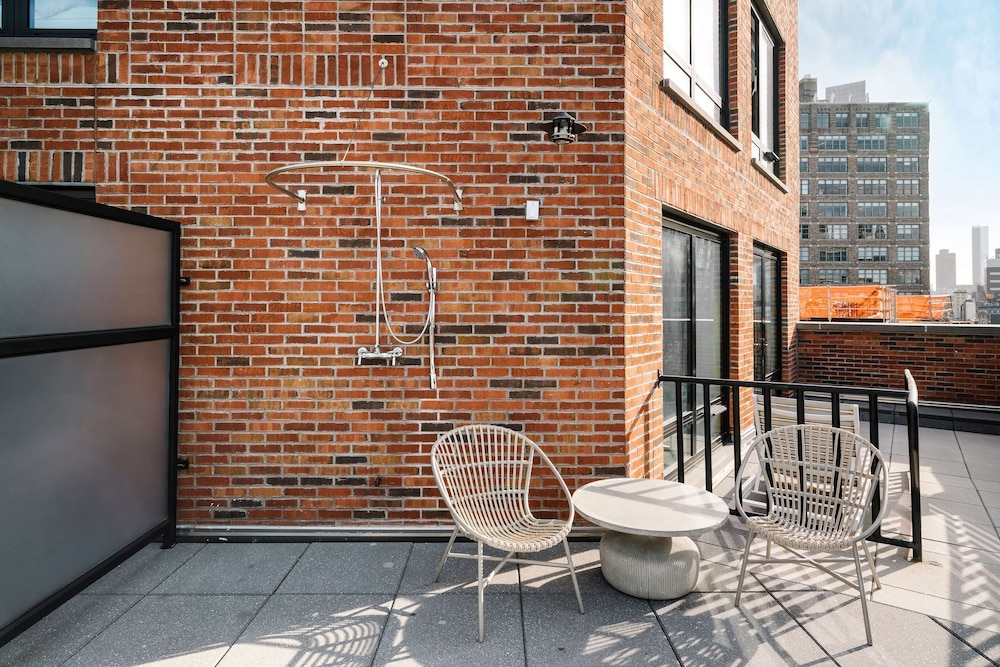 Arlo SoHo — Hotel building in New York City, New York State
