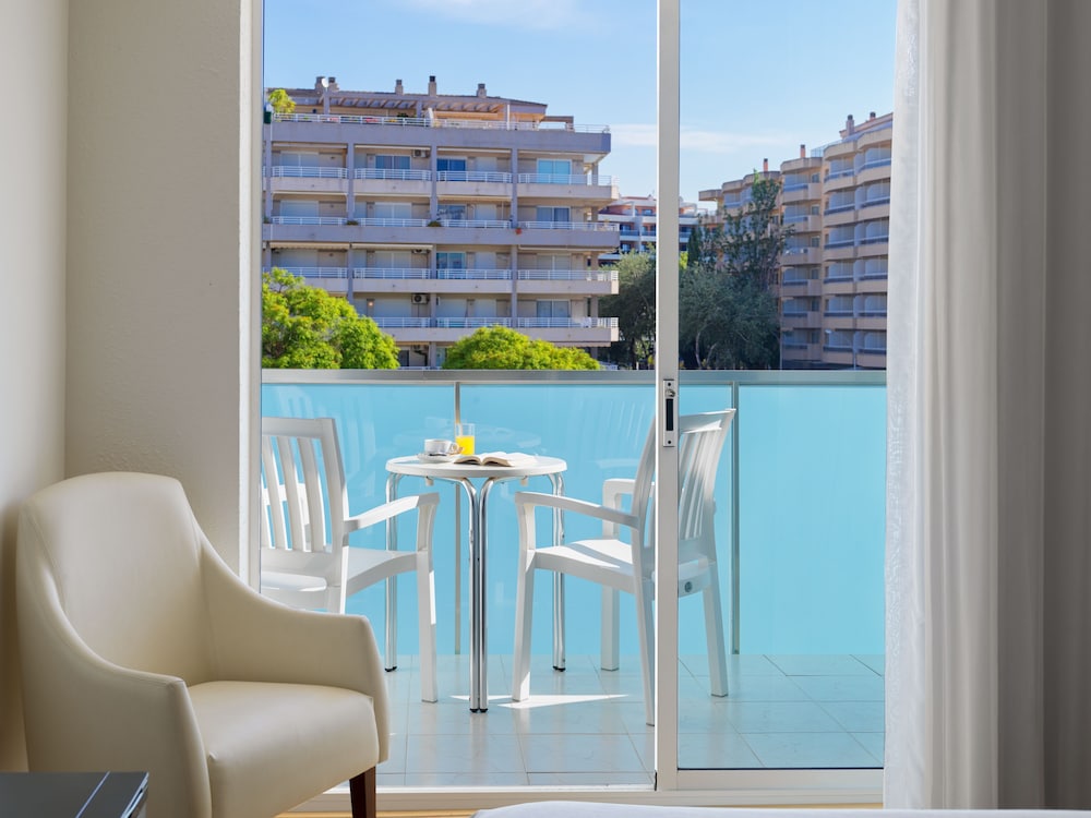 H10 Delfín - Adults Only — Hotel rooms in Salou, Catalonia