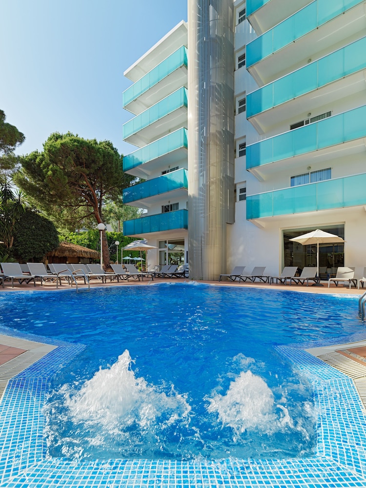 H10 Delfín - Adults Only — Swimming pool in Salou, Catalonia