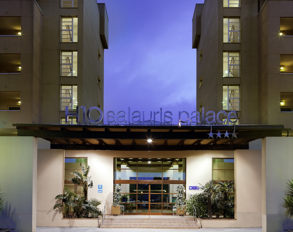 H10 Salauris Palace — Hotel building in Salou, Catalonia