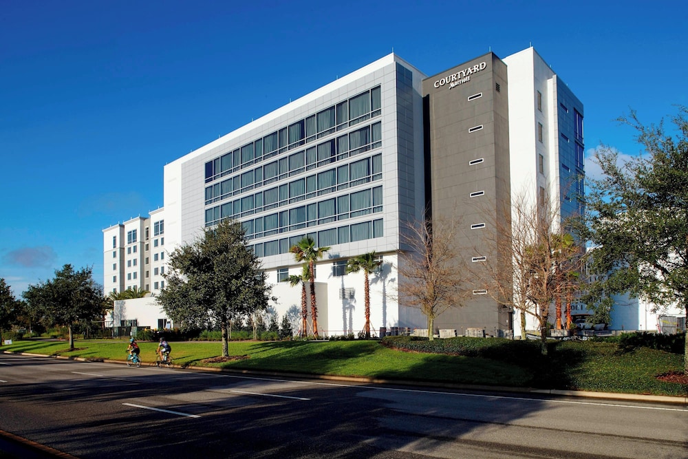 Residence Inn Orlando Lake Nona — Hotel building in Orlando, Florida