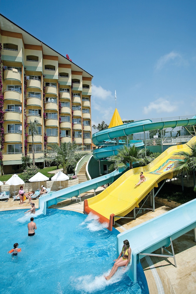 Saphir Hotel & Villas - All inclusive — Attractions for children in Alanya