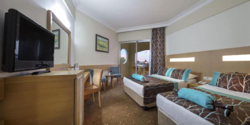 Saphir Hotel & Villas - All inclusive — Hotel rooms in Alanya