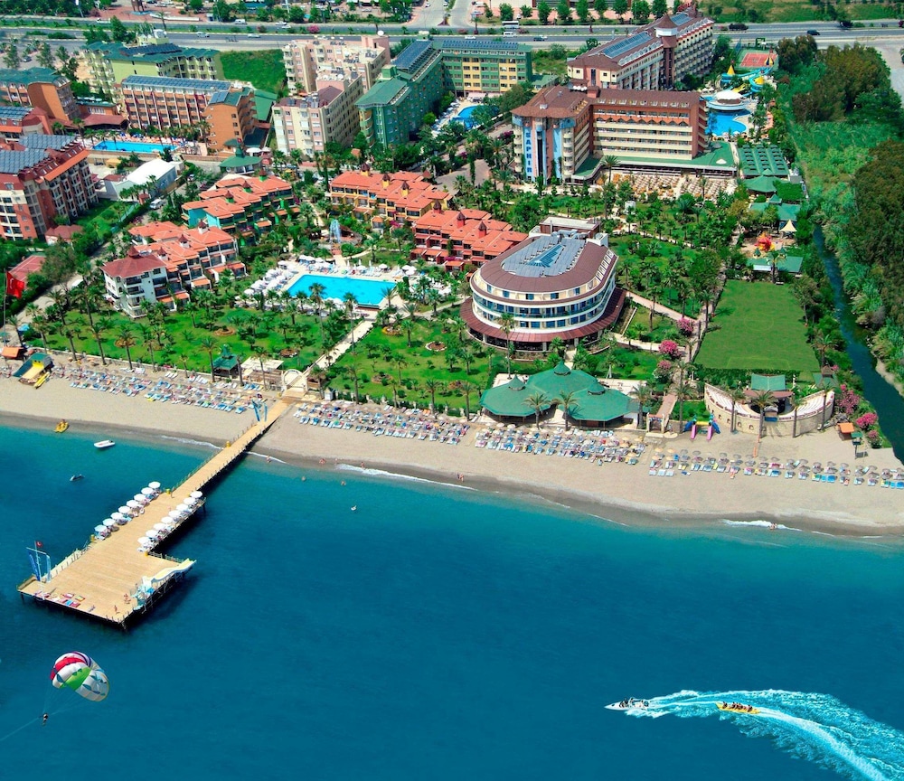 Saphir Hotel & Villas - All inclusive — Beach in Alanya