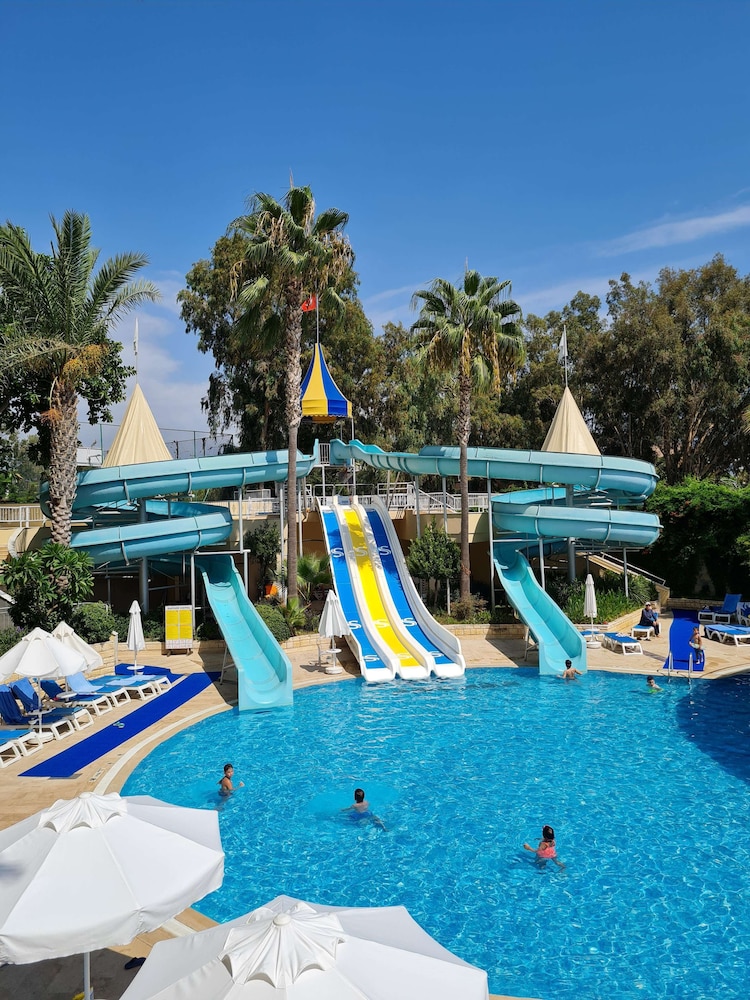 Saphir Hotel & Villas - All inclusive — Attractions for children in Alanya