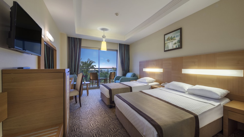 Saphir Hotel & Villas - All inclusive — Hotel rooms in Alanya