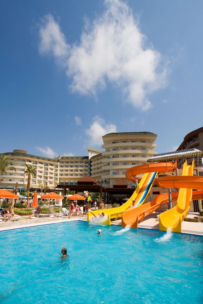 Saphir Resort & Spa Hotel - zdjęcie 2