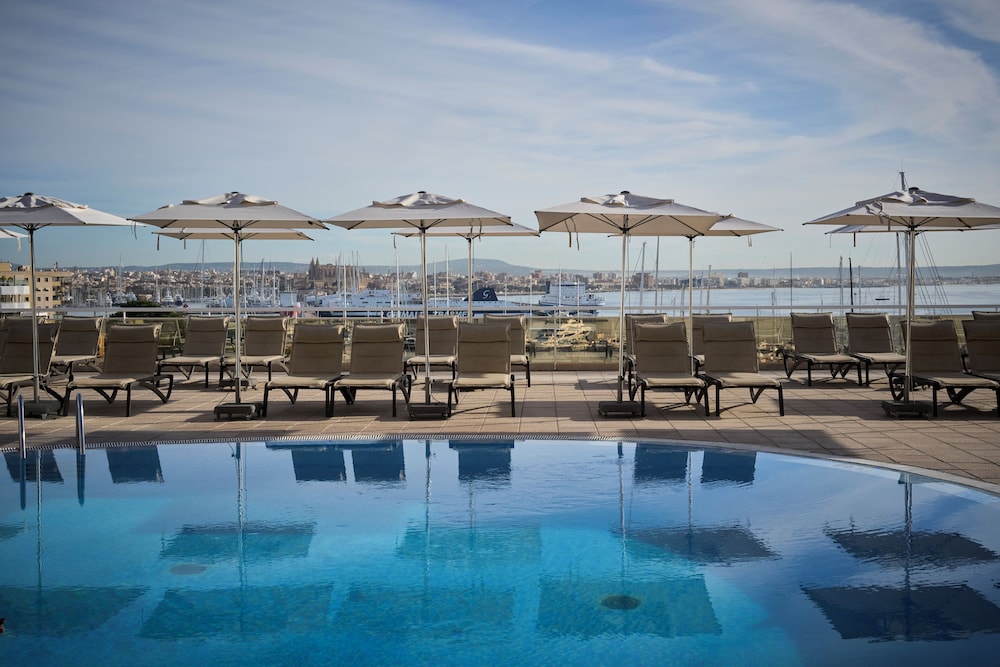 Catalonia Majorica Hotel — Swimming pool in Palma de Mallorca, Balearic Islands