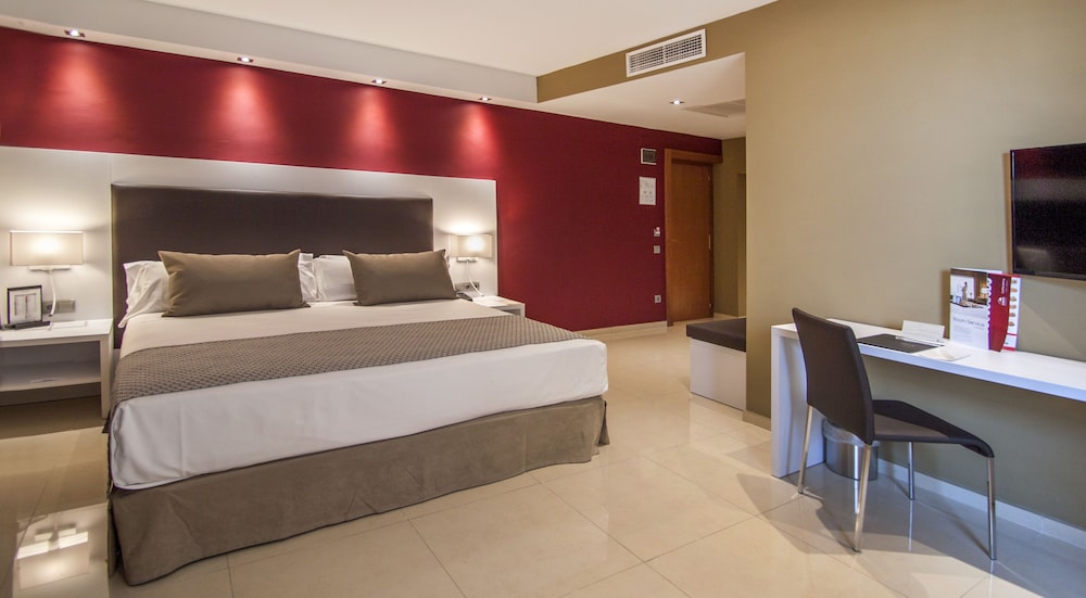 Catalonia Majorica Hotel — Hotel rooms in Palma de Mallorca, Balearic Islands