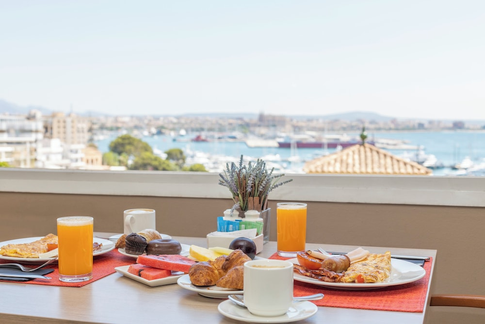 Catalonia Majorica Hotel — Restaurant & bars in Palma de Mallorca, Balearic Islands