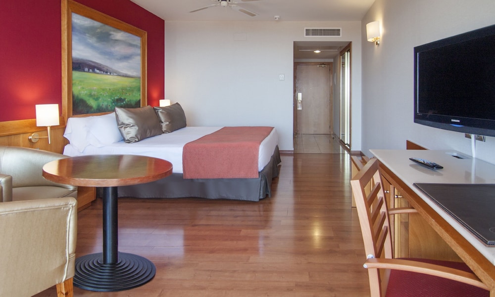 Catalonia Majorica Hotel — Hotel rooms in Palma de Mallorca, Balearic Islands