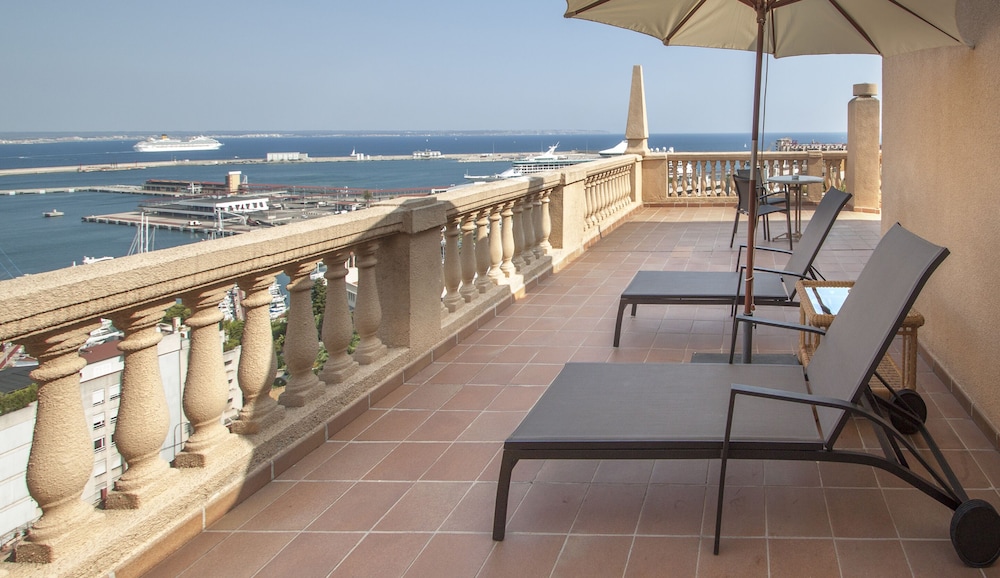 Catalonia Majorica Hotel — Hotel building in Palma de Mallorca, Balearic Islands