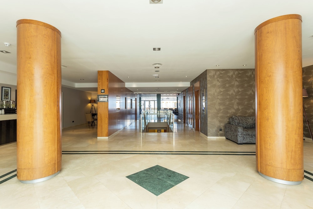 Catalonia Majorica Hotel — Hotel building in Palma de Mallorca, Balearic Islands