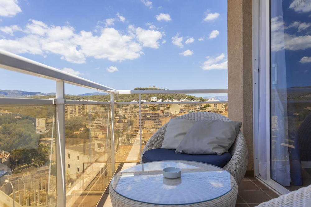 Catalonia Majorica Hotel — Hotel rooms in Palma de Mallorca, Balearic Islands
