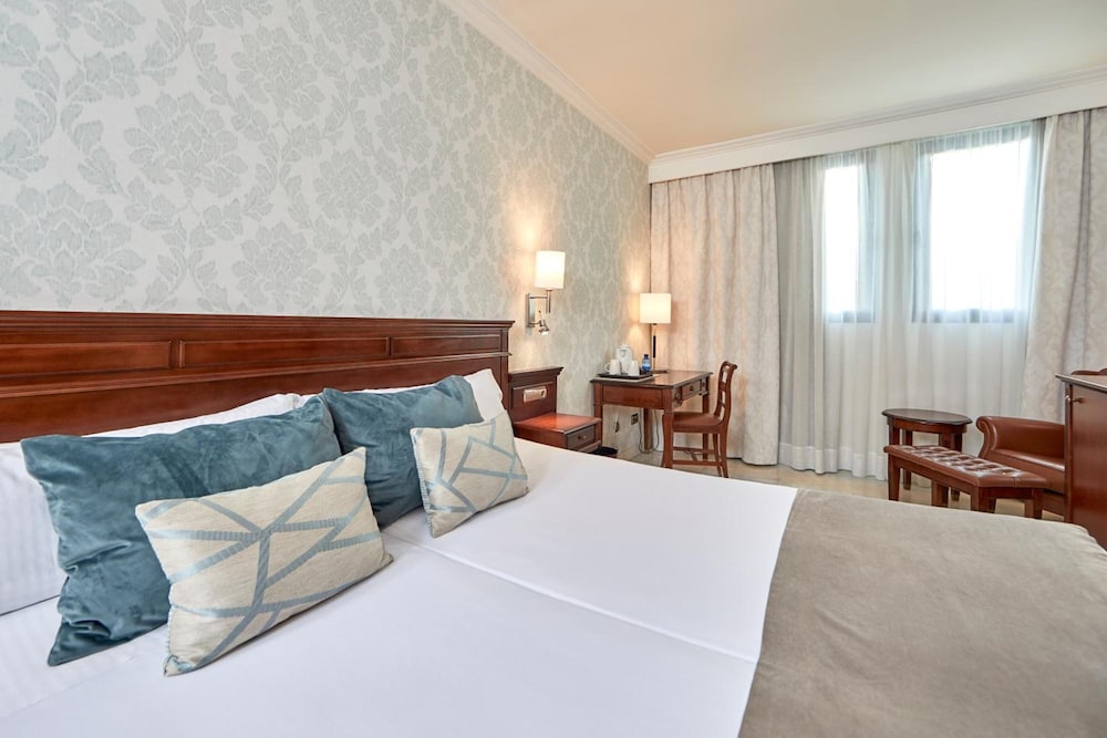 Hotel Bordoy Continental Palma — Hotel rooms in Palma de Mallorca, Balearic Islands