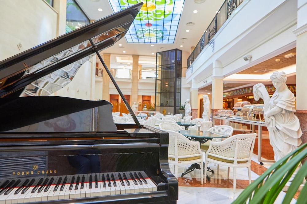 Hotel Bordoy Continental Palma — Restaurant & bars in Palma de Mallorca, Balearic Islands