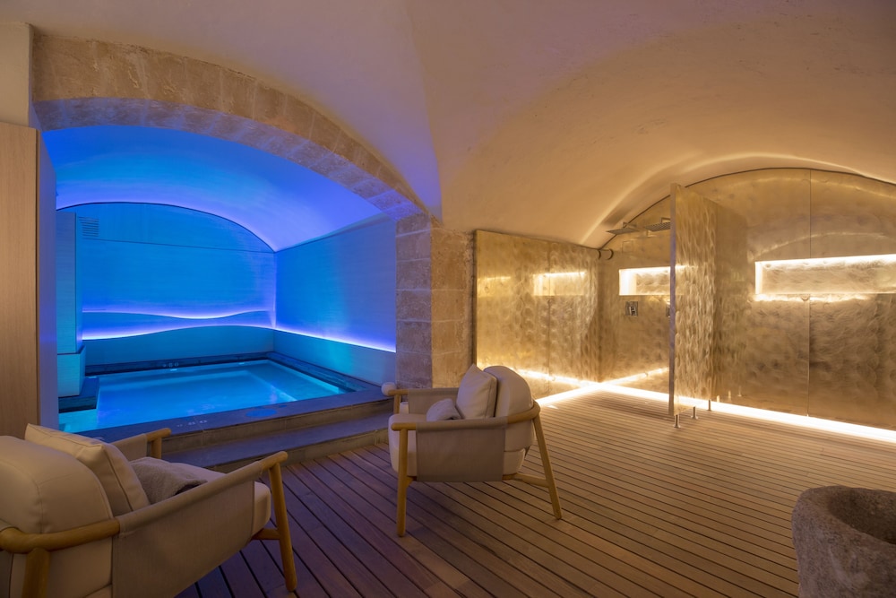 Convent de la Missio Boutique Hotel GL, Adults Only – Preferred Hotels & Resorts — Spa in Palma de Mallorca, Balearic Islands