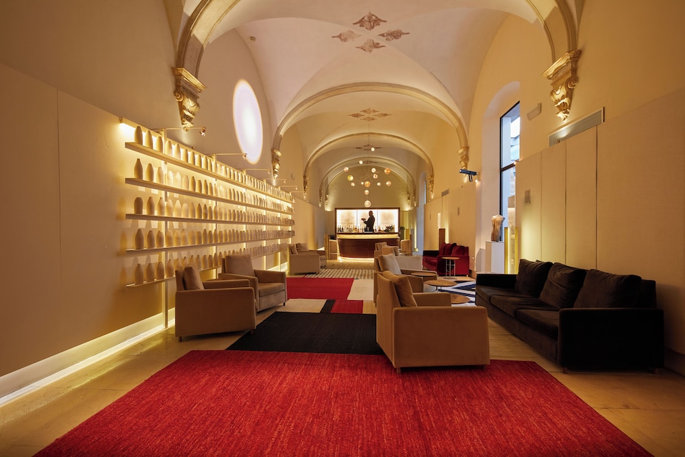 Convent de la Missio Boutique Hotel GL, Adults Only – Preferred Hotels & Resorts — Restaurant & bars in Palma de Mallorca, Balearic Islands
