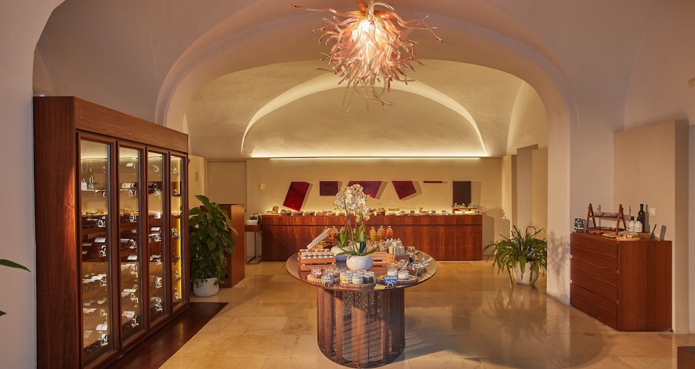 Convent de la Missio Boutique Hotel GL, Adults Only – Preferred Hotels & Resorts — Spa in Palma de Mallorca, Balearic Islands
