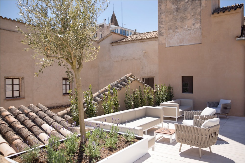 Convent de la Missio Boutique Hotel GL, Adults Only – Preferred Hotels & Resorts — Hotel building in Palma de Mallorca, Balearic Islands
