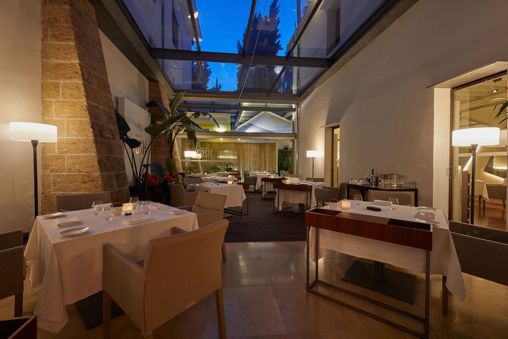 Convent de la Missio Boutique Hotel GL, Adults Only – Preferred Hotels & Resorts — Restaurant & bars in Palma de Mallorca, Balearic Islands