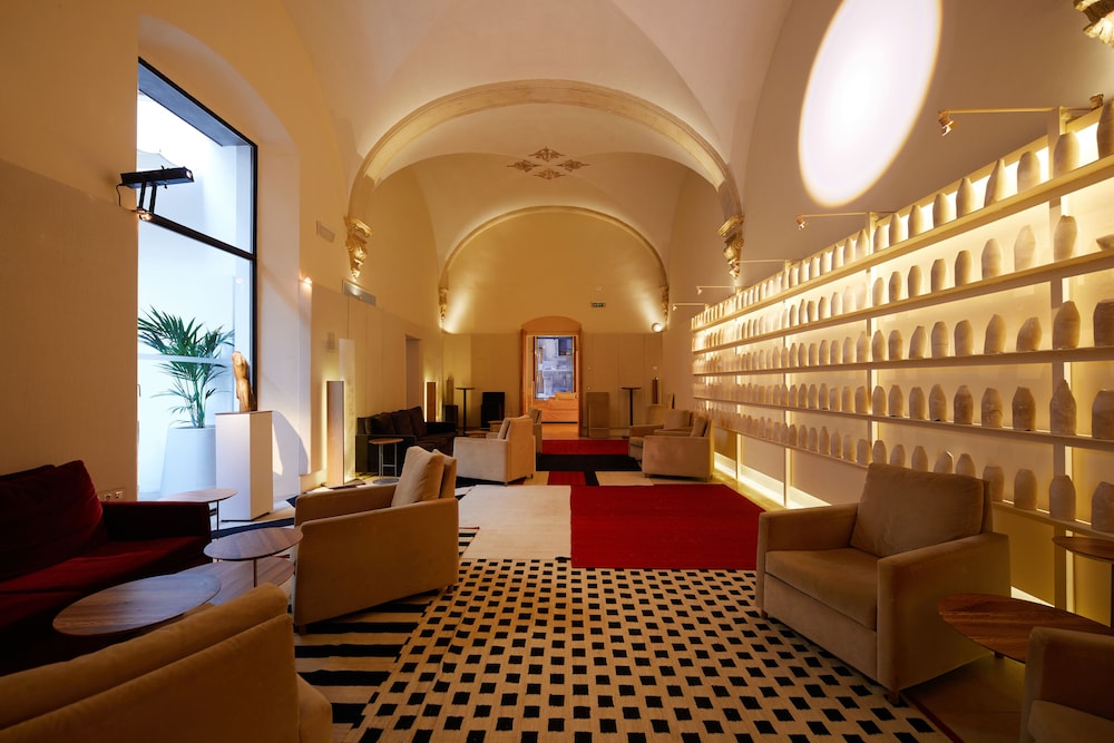 Convent de la Missio Boutique Hotel GL, Adults Only – Preferred Hotels & Resorts — Restaurant & bars in Palma de Mallorca, Balearic Islands