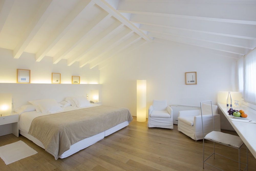 Convent de la Missio Boutique Hotel GL, Adults Only – Preferred Hotels & Resorts — Hotel rooms in Palma de Mallorca, Balearic Islands