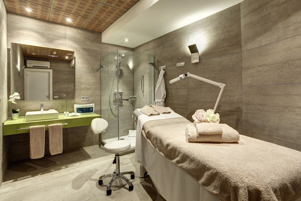 Hotel Costa Azul — Spa in Palma de Mallorca, Balearic Islands