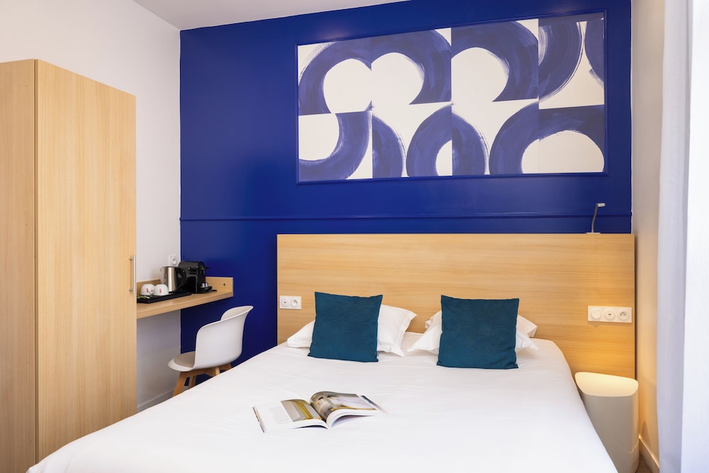 Hotel Byakko Nice — Hotel rooms in Nice, Provence-Alpes-Cote d'Azur