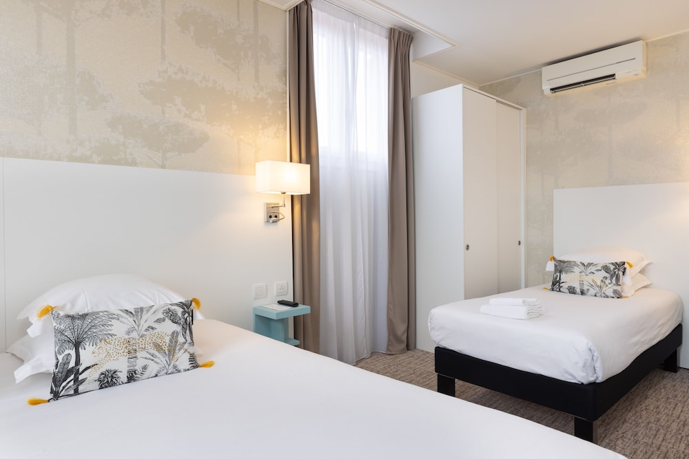 Hotel Byakko Nice — Hotel rooms in Nice, Provence-Alpes-Cote d'Azur