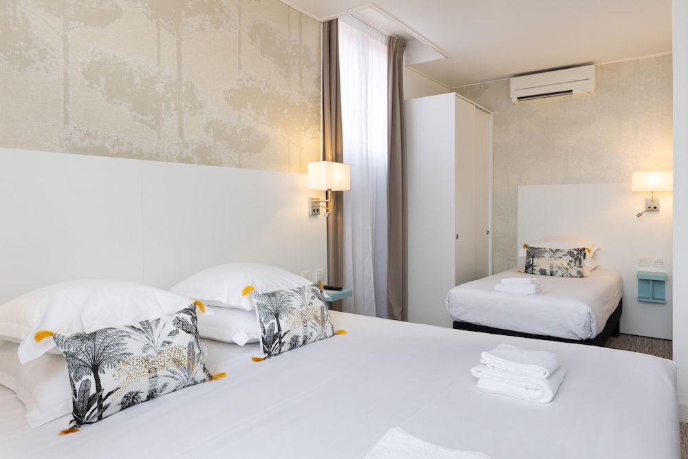 Hotel Byakko Nice — Hotel rooms in Nice, Provence-Alpes-Cote d'Azur