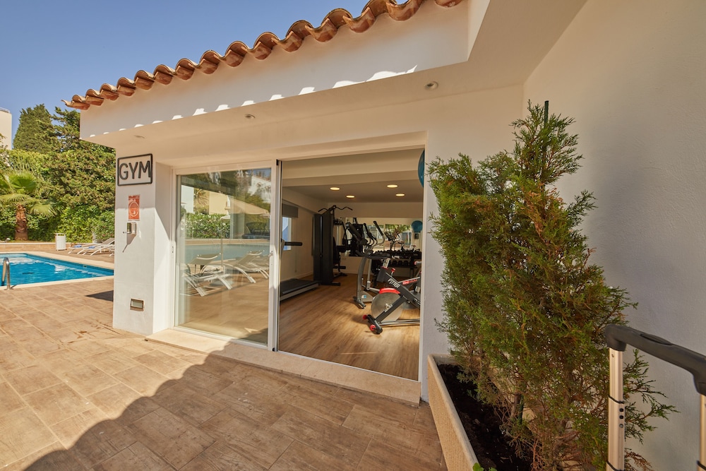 Hotel Joan Miró Museum — Hotel rooms in Palma de Mallorca, Balearic Islands