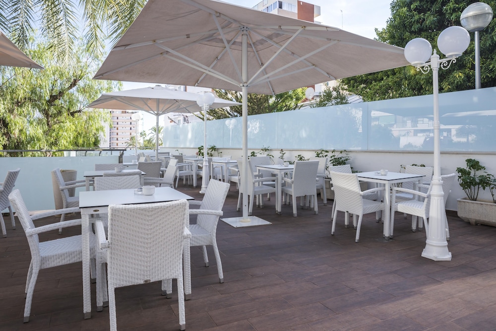 Hotel Joan Miró Museum — Restaurant & bars in Palma de Mallorca, Balearic Islands