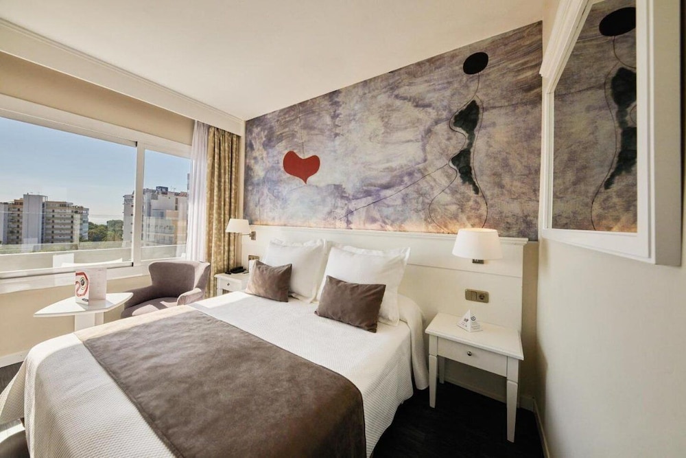 Hotel Joan Miró Museum — Hotel rooms in Palma de Mallorca, Balearic Islands