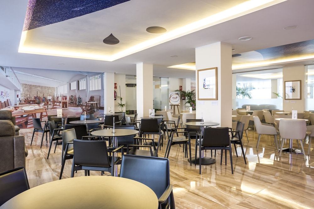 Hotel Joan Miró Museum — Restaurant & bars in Palma de Mallorca, Balearic Islands